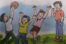 Trong sách giáo khoa, hình ảnh vui chơi bên ngoài thường gắn với các bé trai. (Ảnh: Phạm Mai/Vietnam+)