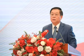 Bí thư Trung ương Đảng, Trưởng ban Tuyên giáo Trung ương Nguyễn Trọng Nghĩa phát biểu tại hội thảo. (Ảnh: Thanh Tùng/TTXVN)