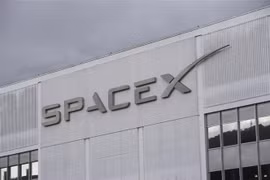 Trụ sở SpaceX tại Hawthorne, bang California, Mỹ. (Ảnh: AFP/TTXVN)
