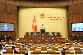 Bộ trưởng Bộ Tài chính Hồ Đức Phớc phát biểu giải trình, làm rõ một số vấn đề đại biểu Quốc hội nêu. (Ảnh: Phạm Kiên/TTXVN)