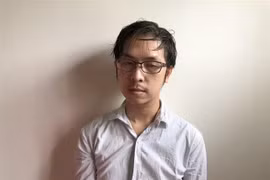Đối tượng Phan Chí Thiện tại Cơ quan công an. (Ảnh: TTXVN phát)