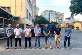 Bảy đối tượng trong vụ cưỡng đoạt tài sản trên cao tốc Thành phố Hồ Chí Minh-Long Thành-Dầu Giây. (Ảnh: TTXVN phát)