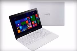 Asus hồi sinh netbook Windows giá rẻ để chống lại Chromebook