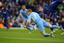 Benzema và De Bruyne lập kỷ lục sau trận cầu lịch sử Champions League