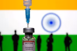 Ấn Độ: Hãng Gennova nghiên cứu bào chế vaccine đặc hiệu với Omicron
