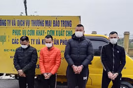 Hà Nam: Bắt 4 đối tượng bắt giữ người trái pháp luật và cướp tài sản