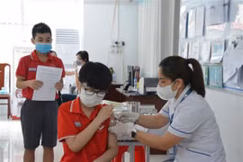 Bộ Y tế thông tin về việc thiếu vaccine COVID-19 Moderna cho trẻ em