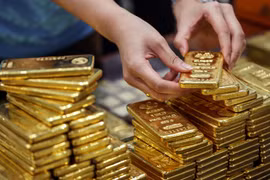 Giá vàng thế giới đi xuống trong phiên giao dịch ngày 14/4