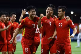 Tuyển Việt Nam bỏ xa Thái Lan 14 bậc trên bảng xếp hạng FIFA