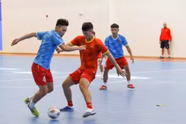 Tuyển futsal Việt Nam nỗ lực tập luyện, sẵn sàng đối đầu Hàn Quốc