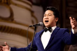 Trọng Tấn để lại dư âm đẹp khi thổi hồn 'ngư dân' vào ca khúc... (Ảnh: BTC)
