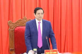 Ông Phạm Minh Chính, Ủy viên Bộ Chính trị, Bí thư Trung ương Đảng, Trưởng Ban Tổ chức Trung ương phát biểu tại buổi làm việc. (Nguồn: tinhuygialai.org.vn)