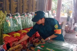Hài cốt các liệt sỹ được bảo quản tại Nhà bia tưởng niệm các Anh hùng Liệt sỹ xã Hải Lệ. (Ảnh: Trịnh Bang Nhiệm/TTXVN)