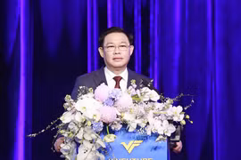 Chủ tịch Quốc hội Vương Đình Huệ phát biểu. (Ảnh: Doãn Tấn/TTXVN)
