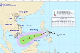 Chùm ảnh đường đi và vị trí cơn bão. (Nguồn: nchmf.gov.vn)