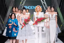 Bộ sưu tập của thương hiệu Phoenix_V từng tham gia Tuần lễ Thời trang quốc tế Việt Nam Xuân Hè 2017. (Ảnh: BTC)