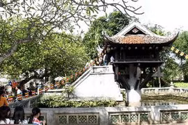 Một góc chùa Một Cột. (Ảnh: Anh Tuấn/TTXVN)