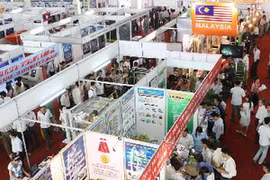 Khách tham quan một hội chợ Techmart. (Ảnh: Phương Hoa/TTXVN)