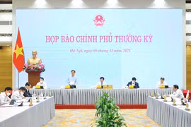 Họp báo Chính phủ thường kỳ tháng 10 năm 2021. (Ảnh: Minh Đức/TTXVN)