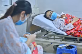 Thêm 3 bệnh viện được công nhận thực hành nuôi con bằng sữa mẹ 