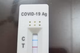 Số ca mắc mới COVID-19 tại Hà Nội liên tục giảm mạnh. (Ảnh: PV/Vietnam+)