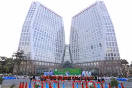 Bệnh viện Trung ương Quân đội 108 đưa vào hoạt động tòa nhà khám chữa bệnh hiện đại nhất Việt Nam. (Ảnh: PV/Vietnam+)