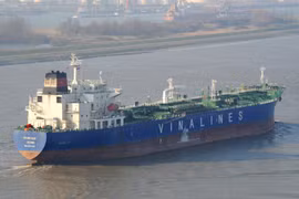 Tàu Vinalines Glory sẽ được Tổng công ty Hàng hải Việt Nam thanh lý vì có tuổi đời từ năm 2006. (Nguồn ảnh: shipspotting.com)