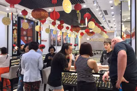 Một điểm giao dịch vàng tại Hà Nội. (Ảnh: Đức Duy/Vietnam+)