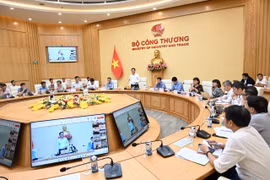 Bộ trưởng Nguyễn Hồng Diên chủ trì hội nghị giao ban dự án đường dây 500kV mạch 3. (Ảnh: Đức Duy/Vietnam+)