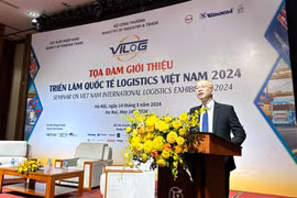 Ông Trần Thanh Hải, Phó Cục trưởng Cục Xuất nhập khẩu (Bộ Công Thương) phát biểu tại tọa đàm giới thiệu về VILOG 2024. (Ảnh: Đức Duy/Vietnam+)