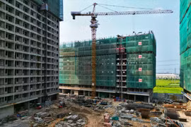 Nhằm chuẩn bị cho công tác tổ chức phổ biến các nội dung cơ bản của Luật Đất đai 2024, Bộ Tài nguyên và Môi trường đã xây dựng Kế hoạch phổ biến, tuyên truyền, hướng dẫn thi hành. (Ảnh: Đức Duy/Vietnam+)