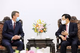 Phó Thủ tướng Phạm Bình Minh tiếp Bộ trưởng Thương mại, Du lịch và Đầu tư Australia Dan Tehan. (Ảnh: Lâm Khánh/TTXVN)