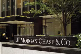 (Nguồn: JPMorgan Chase)
