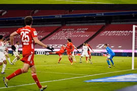Bayern đã trở lại mạnh mẽ vào hiệp 2. (Ảnh: Nguồn Fcb.com)