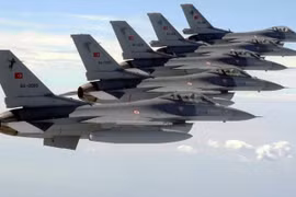 Thổ Nhĩ Kỳ điều số máy bay kỷ lục tuần tra biên giới với Syria