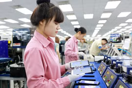 Dây chuyền sản xuất Galaxy S8. (Ảnh minh họa)