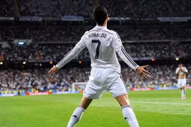 Kết quả: Chelsea khiến Arsenal ôm hận, Ronaldo lại lập hat-trick