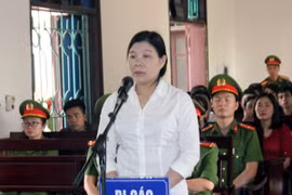 Bị cáo Trần Thị Xuân trong phiên tòa. (Ảnh: Công Tường/Vietnam+)