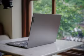 Những sản phẩm IdeaPad mới nhất của Lenovo với giá thành khá hợp lý. (Ảnh: PV/Vietnam+)