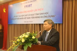 Thứ trưởng Bộ Khoa học và Công nghệ Phạm Công Tạc phát biểu tại Diễn đàn. (Ảnh: Minh Sơn/Vietnam+)