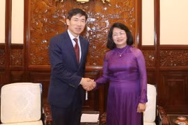 Phó Chủ tịch nước Đặng Thị Ngọc Thịnh tiếp Trợ lý Tổng Thư ký Liên hợp quốc Hao Liang Xu. (Ảnh: Phương Hoa/TTXVN)