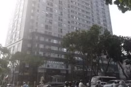 Dự án Tổ hợp văn phòng dịch vụ, thương mại và nhà ở xã hội số 30 Phạm Văn Đồng, quận Cầu Giấy, Hà Nội. (Ảnh: Minh Nghĩa/TTXVN)
