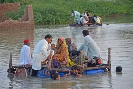 Cảnh ngập lụt sau những trận mưa lớn tại tỉnh Balochistan, Pakistan. (Ảnh: AFP/TTXVN)