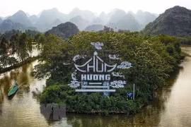 Khu danh thắng chùa Hương. (Ảnh: Thành Đạt/TTXVN)