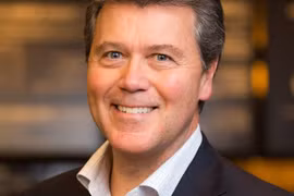 Ông John Culver. (Nguồn: Starbucks)