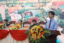 Bí thư Tỉnh ủy Quảng Trị phát biểu tại hội thảo. (Ảnh: Thanh Thủy/TTXVN)