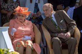 Thân vương Philip, Phu quân của Nữ hoàng Anh Elizabeth II qua đời
