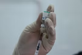 Dịch COVID-19: Bình Dương bắt đầu chiến dịch tiêm vaccine diện rộng