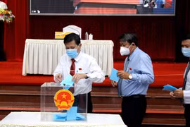 Bình Thuận: Bầu Chủ tịch Hội đồng Nhân dân, Chủ tịch UBND tỉnh
