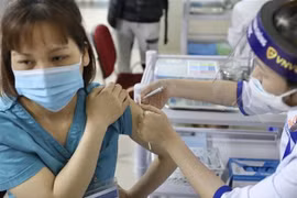 Quỹ vaccine phòng COVID-19 đã nhận được 8.451 tỷ đồng